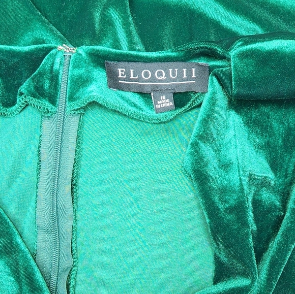 Eloquii velvet jumpsuit - Picture 9 of 11